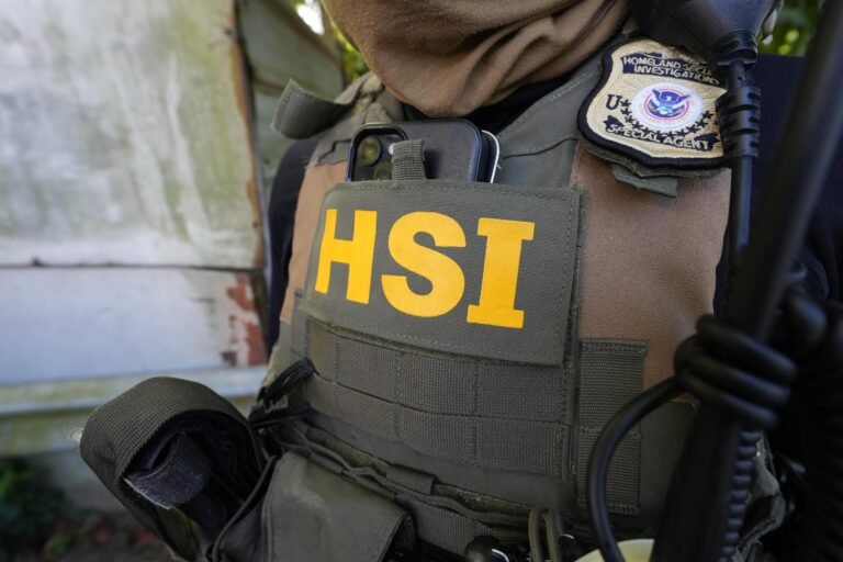 Jadhiel Andrés Cedeño Gómez, de 22 años, enfrenta cargos federales