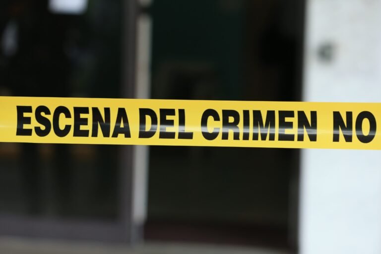 La Policía ofreció una descripción para lograr identificar al hombre asesinado en la tarde de ayer en La Central