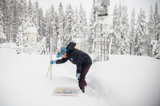 La zona se prepara para fuertes nevadas e “importantes impactos en los desplazamientos”
