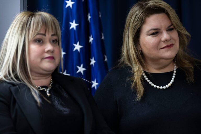 A Ciary Pérez Peña, se le relaciona con supuestas irregularidades en la venta de marbetes en un negocio familiar