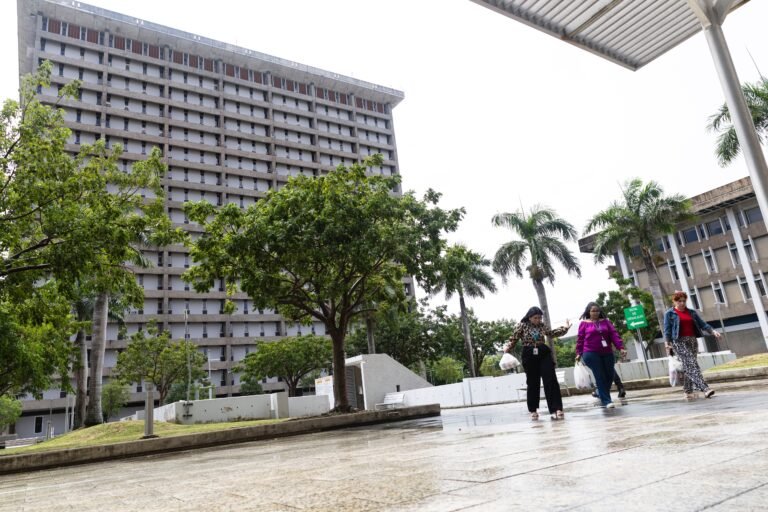 La Autoridad de Edificios Públicos aseguró que atiende “la situación”