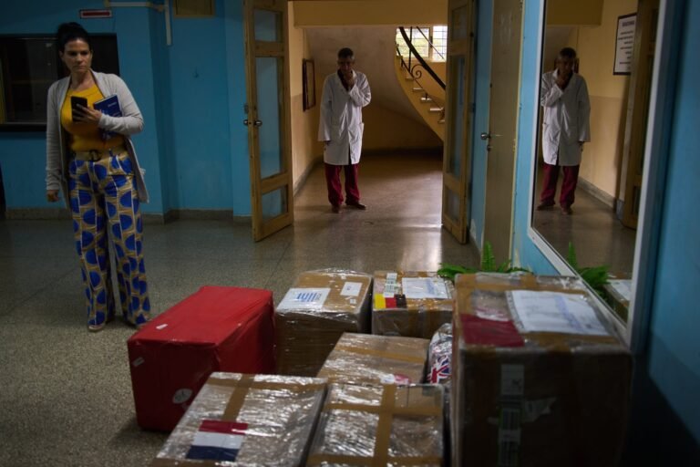 Los miembros de “Nuestra América Convoy a Cuba” llegarán hasta el sábado por vía aérea desde Italia, Francia, España, Estados Unidos y algunos países latinoamericanos