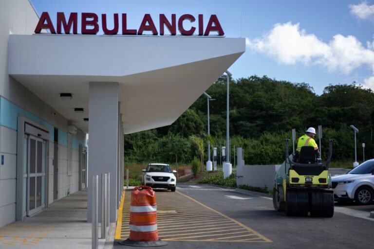 Ahora, se anticipa que abrirá en verano, en momentos en que aún no se han comprado los equipos y mobiliario necesarios para la instalación médica