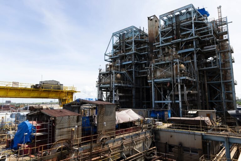 De obtener las aprobaciones de FEMA, este verano estarían en curso las conversiones de las dos plantas del área metropolitana