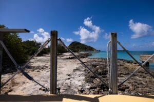 Pese a que ha retenido su atractivo, la ausencia de una estación de vigilancia desde 2020 ha exacerbado los riesgos al ambiente y la seguridad