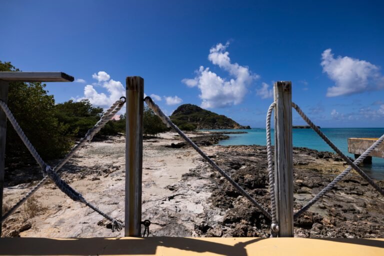 Pese a que ha retenido su atractivo, la ausencia de una estación de vigilancia desde 2020 ha exacerbado los riesgos al ambiente y la seguridad