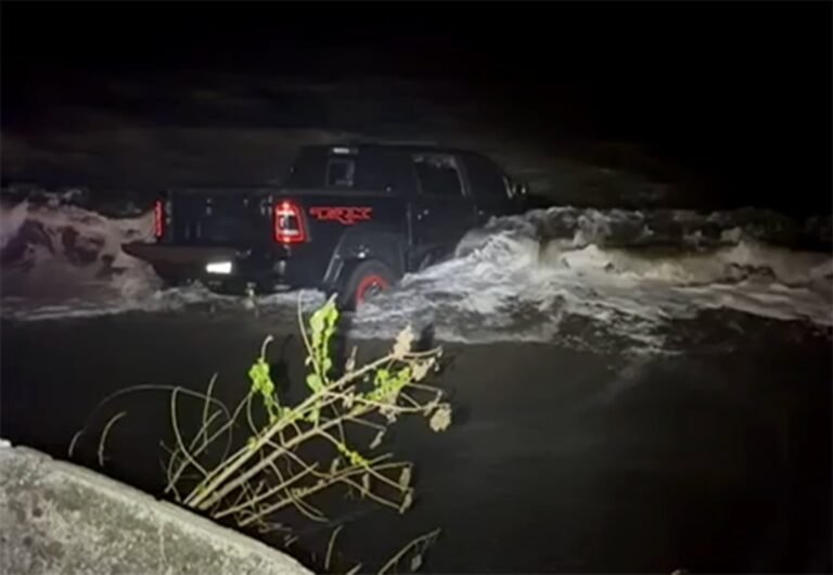 El caso fue reportado a las autoridades en la noche del domingo, junto a la PR-102