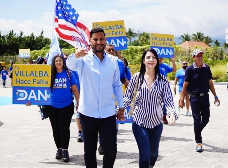 Aunque no se especificó la razón del percance de salud de Dan Santiago, tanto el Ayuntamiento como la primera dama municipal informaron de la situación