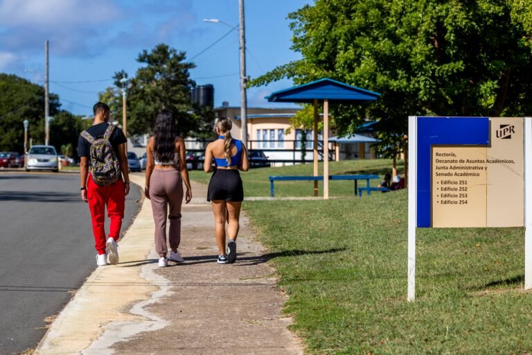 El cuerpo rector oficializó las salidas de los docentes de Río Piedras, Mayagüez, Aguadilla, Bayamón y Ponce