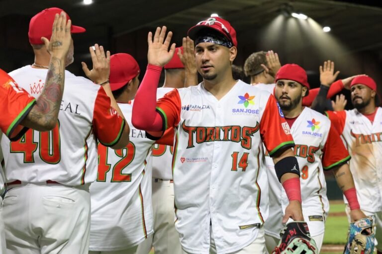 Colocaron su récord en 10-2, al tope de la Sección Central