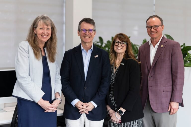 Cuatro instituciones de educación superior crean programas para atender las necesidades de sus más de 20,000 estudiantes