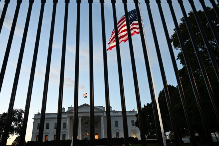 El gobierno de Pedro Sánchez emitió la orden para los aviones estadounidenses que participan en la operación militar contra Irán