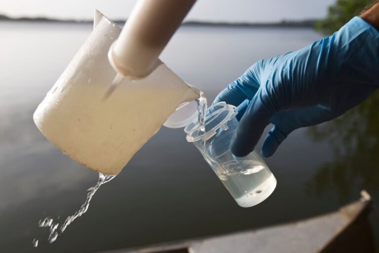 La agencia federal indicó que el agua subterránea que abastece al pozo contenía el químico conocido como tetracloroetileno