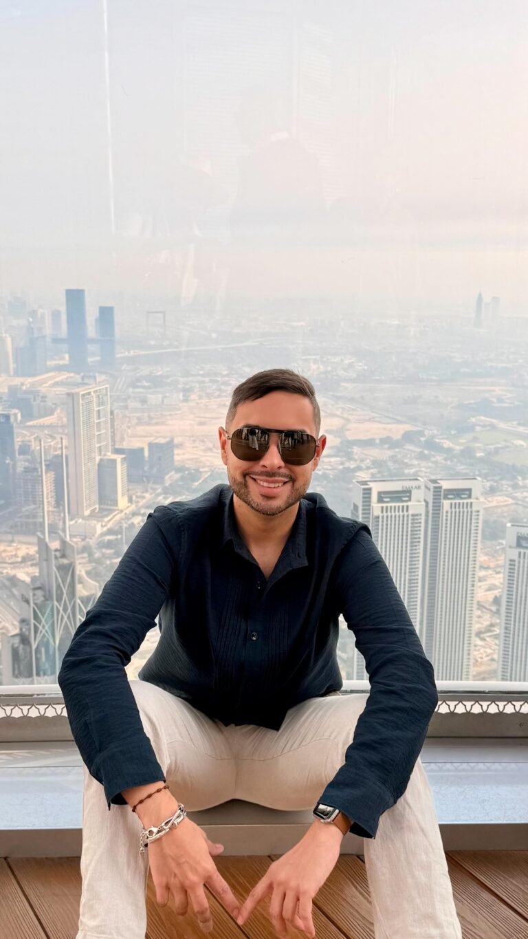 Aunque su vuelo de vuelta estaba pautado para hoy, el boricua permanece en Dubai sin fecha asegurada de salida