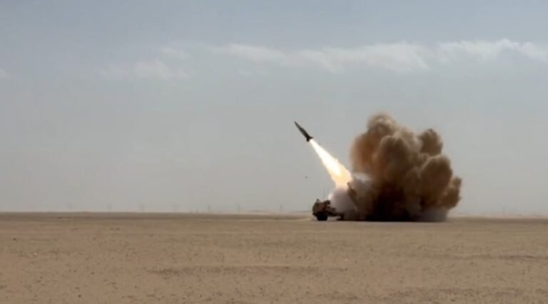 El ejército israelí atacó durante el fin de semana dos de las principales plantas de producción de misiles balísticos en el país