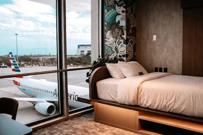 Las 15 salas pueden alojar de uno a cuatro huéspedes e incluyen diferentes amenidades