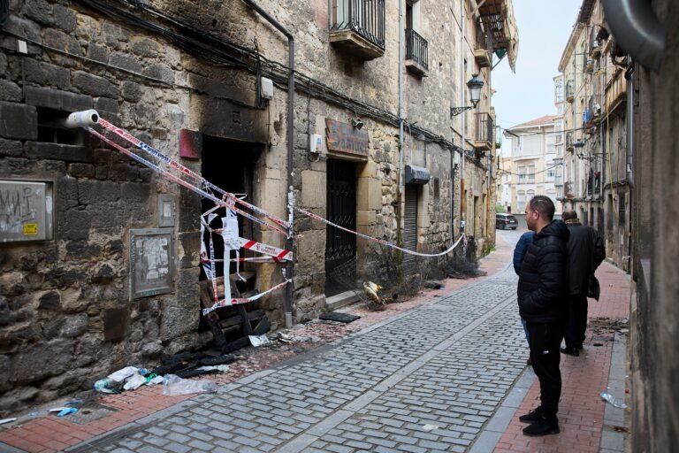 Entre los heridos trasladados a hospitales hay dos menores de 7 y 11 años, confirmaron las autoridades