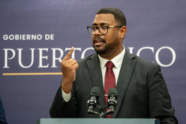 Sin embargo, el secretario de Asuntos Públicos insistió en que el requerimiento debe cumplir con los procesos establecidos en el reglamento del cuerpo senatorial