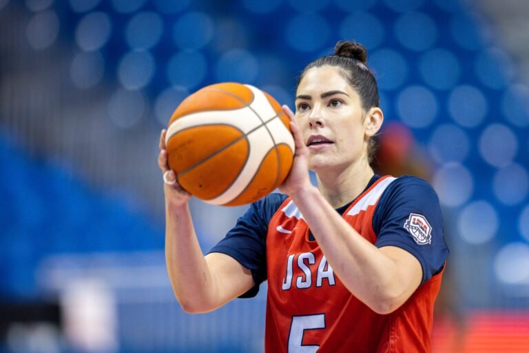 Kara Lawson anticipó un partido exigente en el clasificatorio al Mundial femenino y elogió la tradición del baloncesto boricua