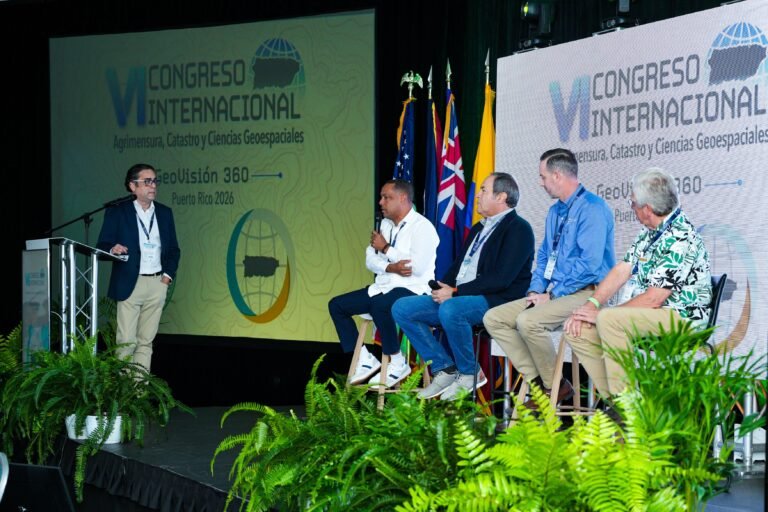 Durante las jornadas, se presentaron investigaciones y prácticas relacionadas con herramientas emergentes