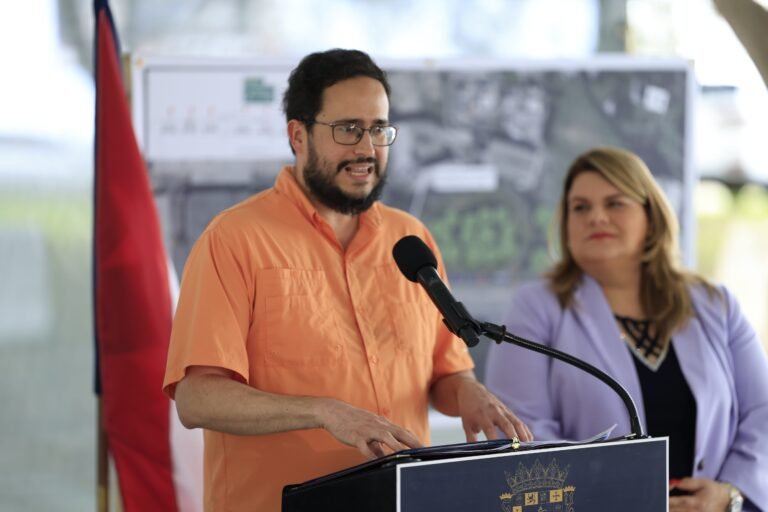 En la controversia que llevó a la renuncia de la secretaria de la Vivienda, Ciary Pérez Peña