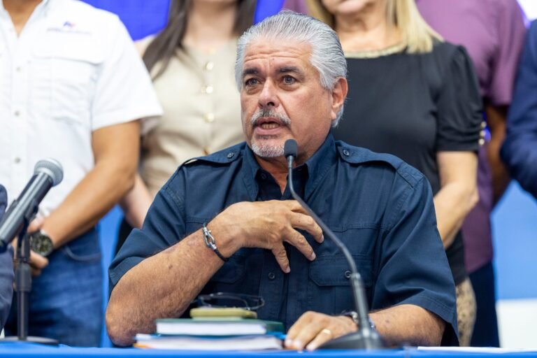 El también exalcalde de San Juan sufrió una herida abierta en la cabeza