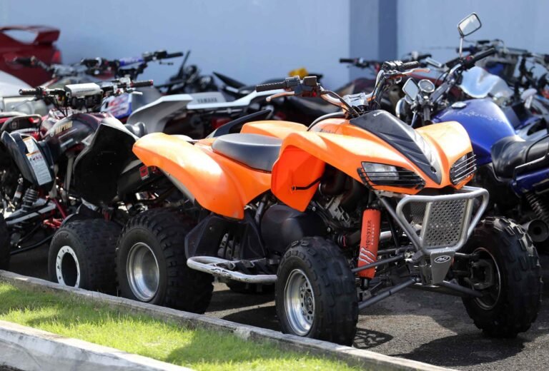 La medida que permitiría el tránsito de “four tracks” por ciertas vías públicas recibió un informe negativo en el Senado, pero la gobernadora aseguró que lo presentará de nuevo