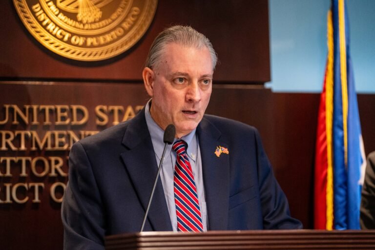 Presuntamente formaban parte del grupo de personas contactados por el convicto para que ejecutaran las compras de propiedades