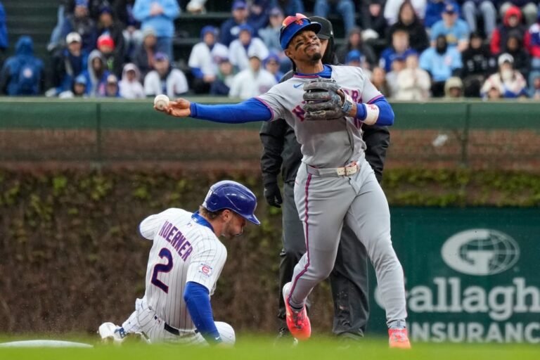 Un jonrón del boricua MJ Melendez no bastó en un juego decidido en extra innings