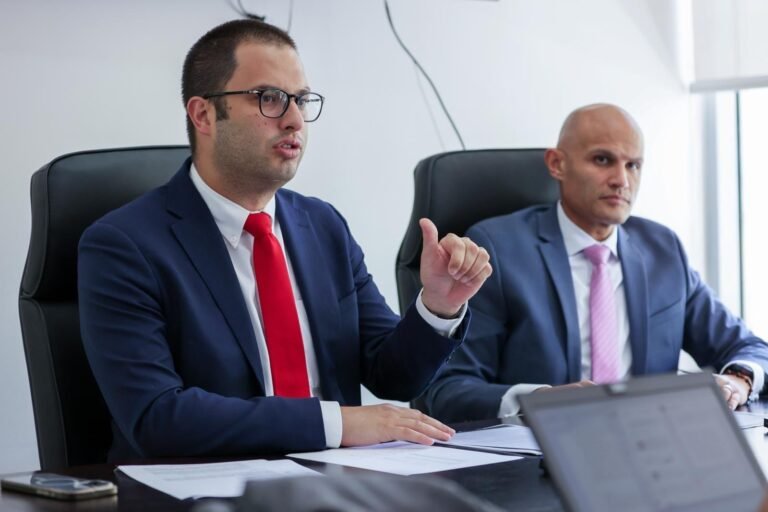 El PC 1115 devolvería a la Asamblea Legislativa la evaluación de los ajustes en la compensación de los empleados, lo que es objetado por el liderato del PPD en la Cámara de Representantes