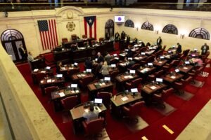 Mientras, el cuerpo legislativo no le dio paso al nombramiento de la licenciada Gina Patricia Díaz como Fiscal Auxiliar I del Departamento de Justicia