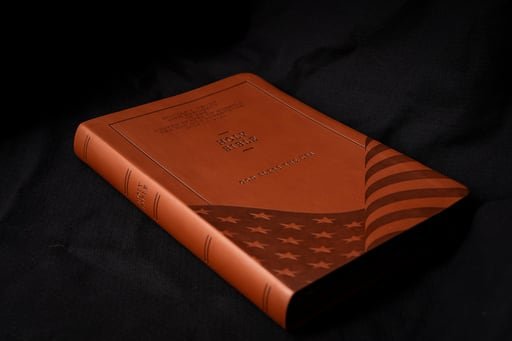 La nueva movida del presidente de Estados Unidos vuelve a generar controversia por su carga religiosa y política