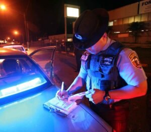 El perjudicado estaba acompañado de su pareja y un menor de edad