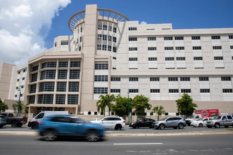 El tribunal impuso una fianza de $3,000, la cual no prestó, por lo que fue ingresado en prisión