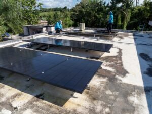 Uno de cada ocho clientes produce y exporta su energía a la red de LUMA Energy