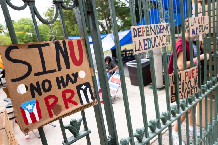 En medio de la huelga indefinida, el estudiantado pidió atender en o antes del 30 de abril su agenda de reclamos