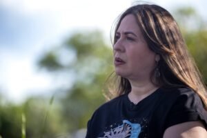 Alexandra Ruiz Costas, hermana de la víctima de feminicidio, habló con El Nuevo Día desde el espacio que su familia ocupó, en 2021, para que los tribunales rindieran cuentas