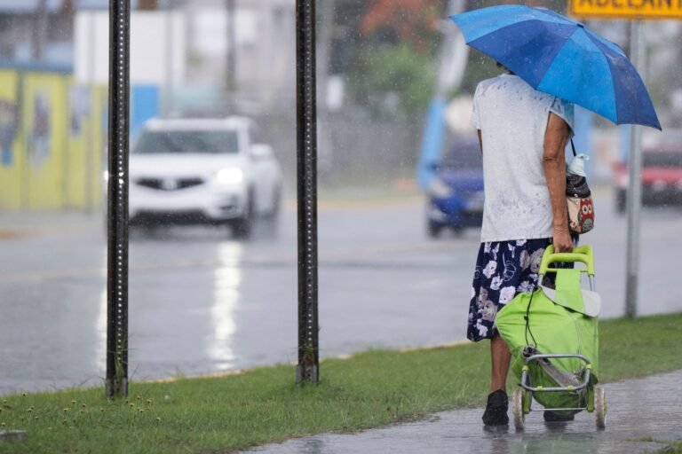 Entre una a dos pulgadas de lluvia ya han caído en los pueblos afectados y se espera al menos una o dos pulgadas adicionales