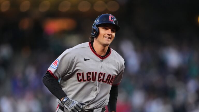 Los equipos a la defensiva fueron los más exitosos en usar el sistema de reclamos de bolas y strikes