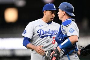 El cerrador puertorriqueño trabajó la novena entrada para preservar la victoria y obtener su tercer salvamento de la temporada