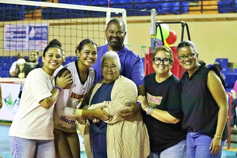 La nieta del inmortal Johnny “El Indio” Báez construye su propio camino mientras extiende un legado que trasciende generaciones