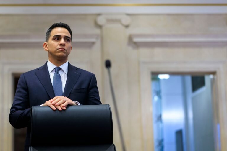 La audiencia ocurre en momentos en que hay pendiente una moción de desestimación y que el Senado se canta listo para refutar alegatos del Estado