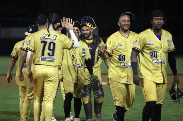 Los Patrulleros aplastaron 13-0 el viernes a los Navegantes de Aguada