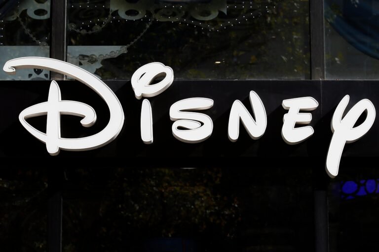 Los recortes afectarán funciones en los estudios de The Walt Disney Company al igual que en algunas cadenas de televisión de la empresa