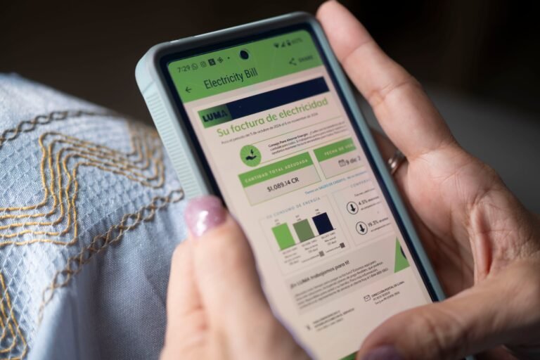 En una decisión que deniega a LUMA Energy, Genera PR y la AEE los incrementos adicionales solicitados, el Negociado de Energía ajustó la forma en que se facturará a los abonados a partir de julio