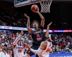 Caguas superó a los Cangrejeros de Santurce en el Clemente mientras que Guaynabo no pudo defender su cancha en Gurabo contra los Vaqueros
