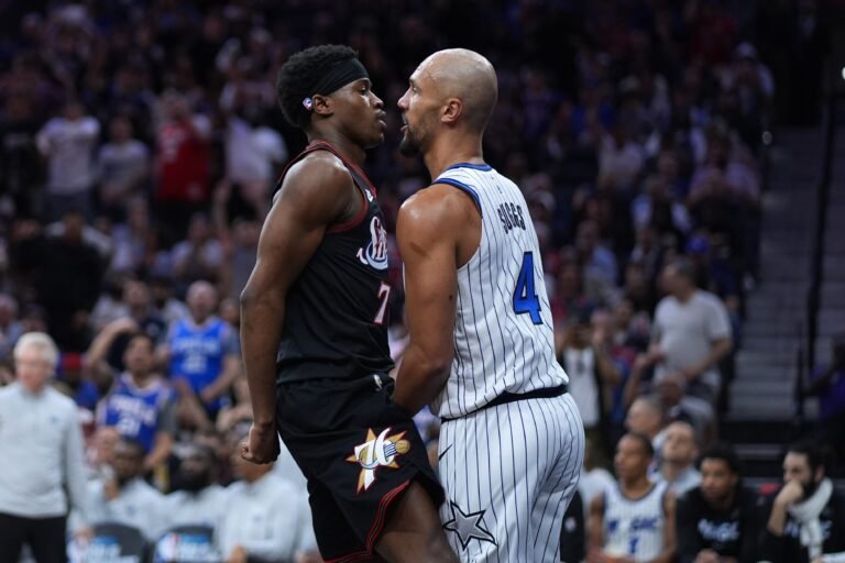 El Magic ahora recibe a Charlotte el viernes y el ganador obtendrá el octavo puesto en el Este