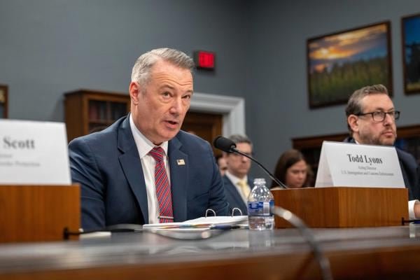 No está claro porqué dimitió o quién lo sustituirá