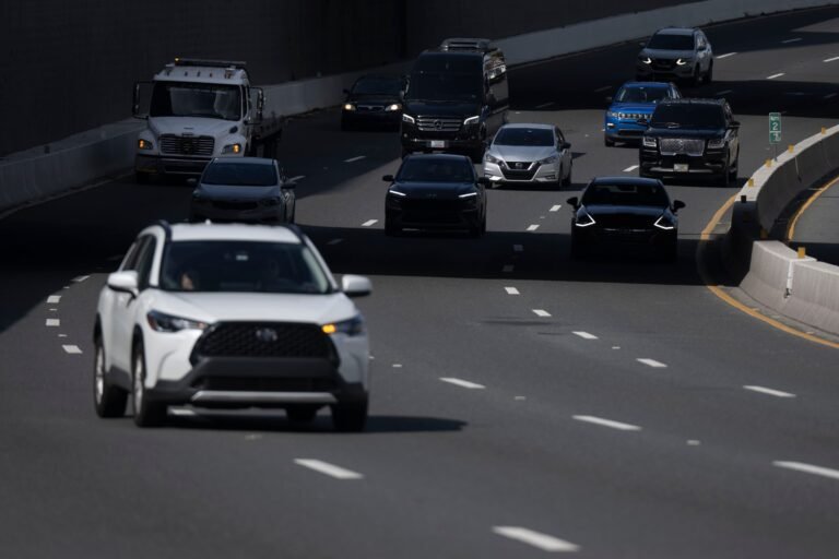 El choque ocurrió en el kilómetro 27.7 en dirección hacia Cayey. El afectado fue rescatado y llevado a Centro Médico.