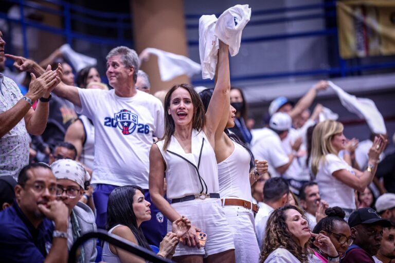 La franquicia de Guaynabo enfrenta retos de asistencia, tráfico y logística mientras intenta conectar con la fanaticada gurabeña